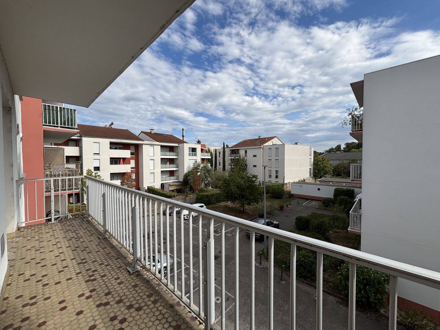 Appartement 5 pièces 97 m² · à Meyzieu · 97 m² · 310 000 €