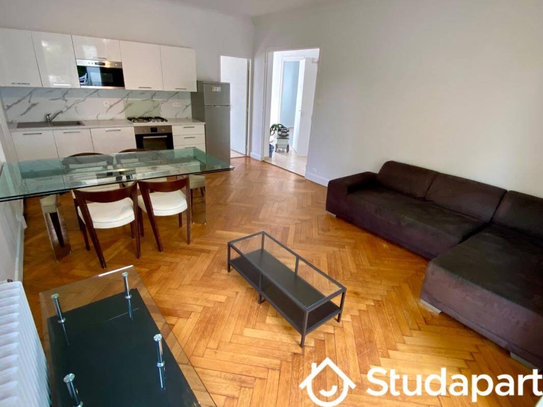 1 pièce 15 m² · à Saint-Martin-d'Hères · 15 m² · 551 €