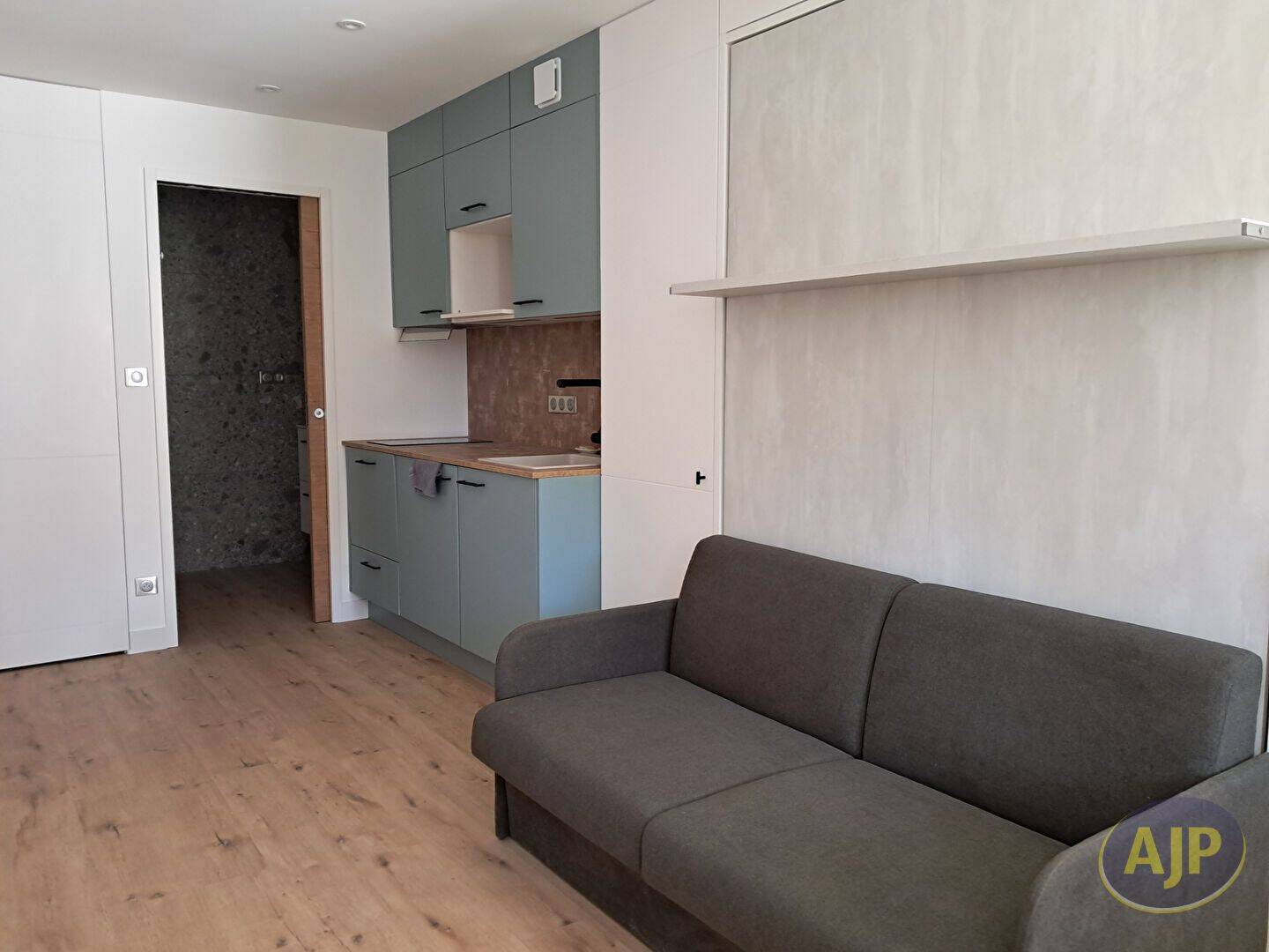 Appartement 1 pièce 18 m² · à Jonzac · 18 m² · 370 €