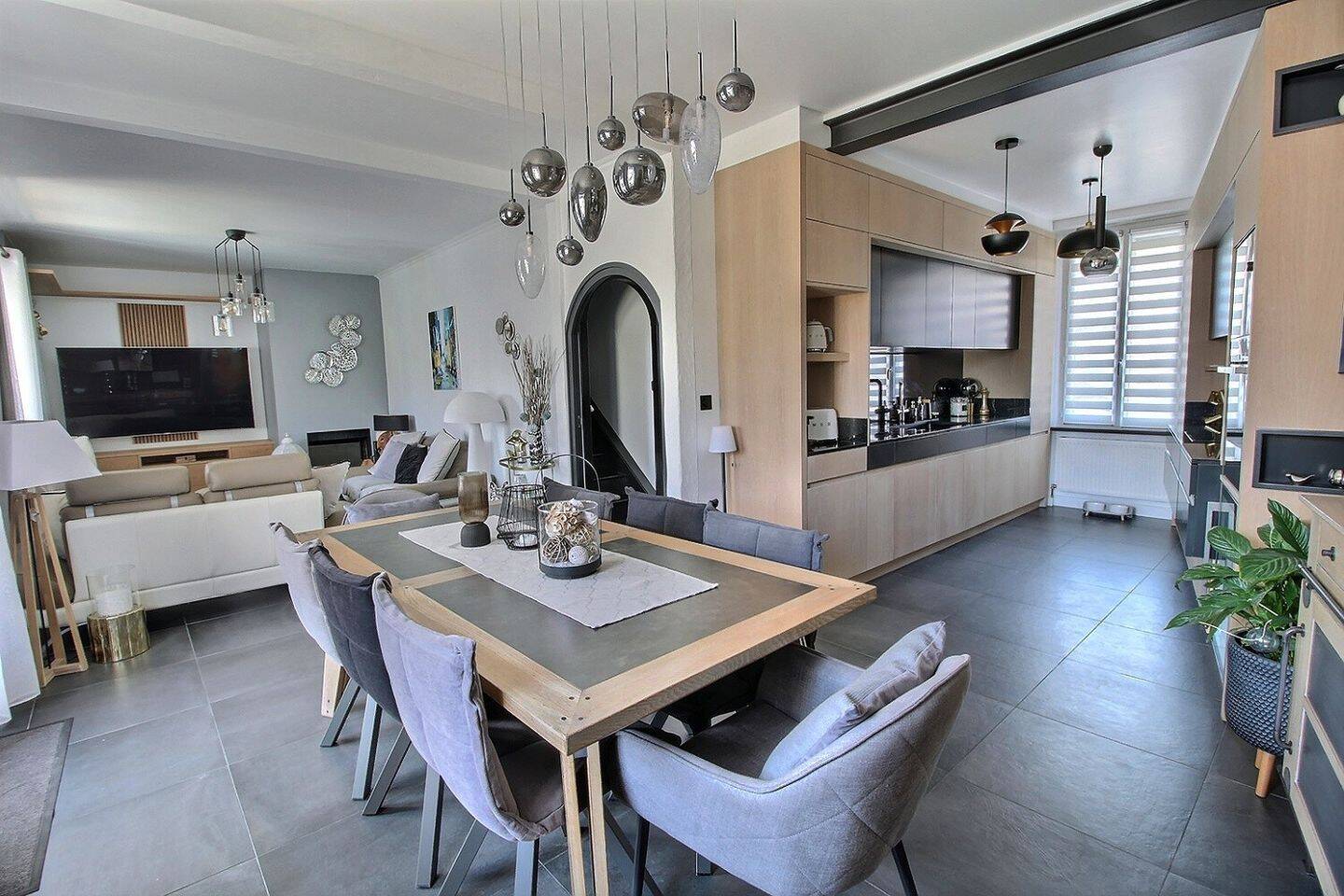 Maison 6 pièces 110 m² · à Nogent-le-Roi · 110 m² · 305 000 €
