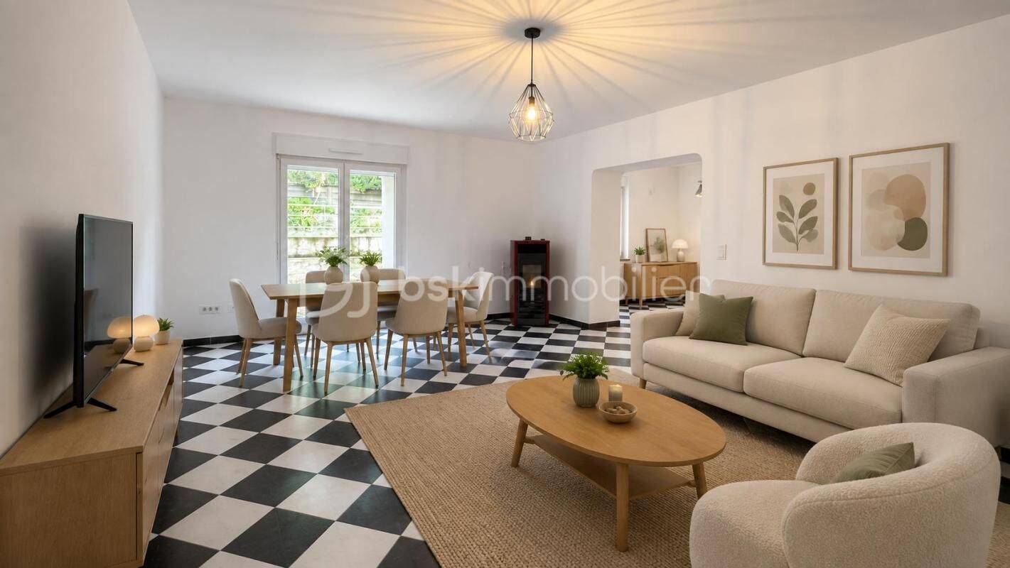 Maison 5 pièces 175 m² · à Guenviller · 175 m² · 170 000 €