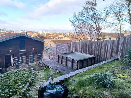 Maison de ville à vendre 549 000 € 5 pièces 3 chambres 135 m² 484 m² de terrain Bas Cenon-cours Victor Hugo-Gambetta Cenon 33150