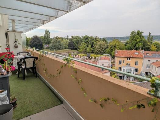 Appartement à vendre 98 000 € 2 pièces 1 chambre 61 m² Étage 4/4 Centre Ville  Verdun 55100