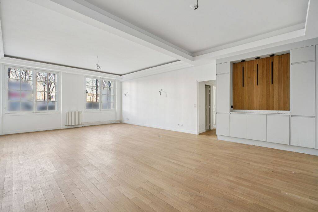 Appartement 3 pièces 96 m² · à Paris 7ème Arrondissement · 96 m² · 1 499 000 €