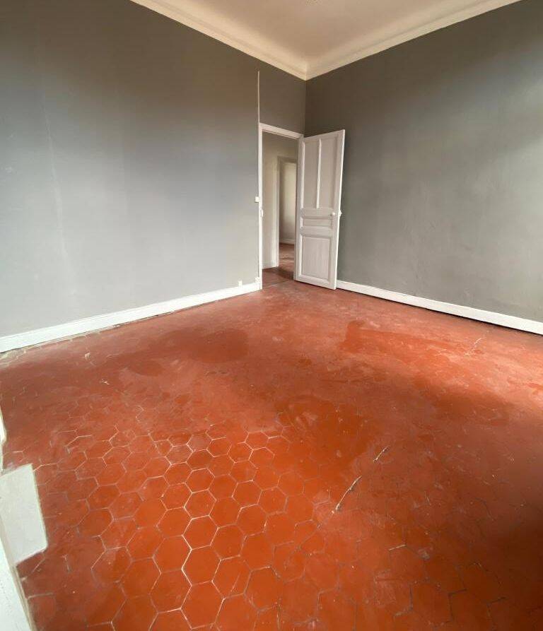 Appartement 3 pièces 44 m² · à Marseille 4ème Arrondissement · 43,9 m² · 739 €/mois