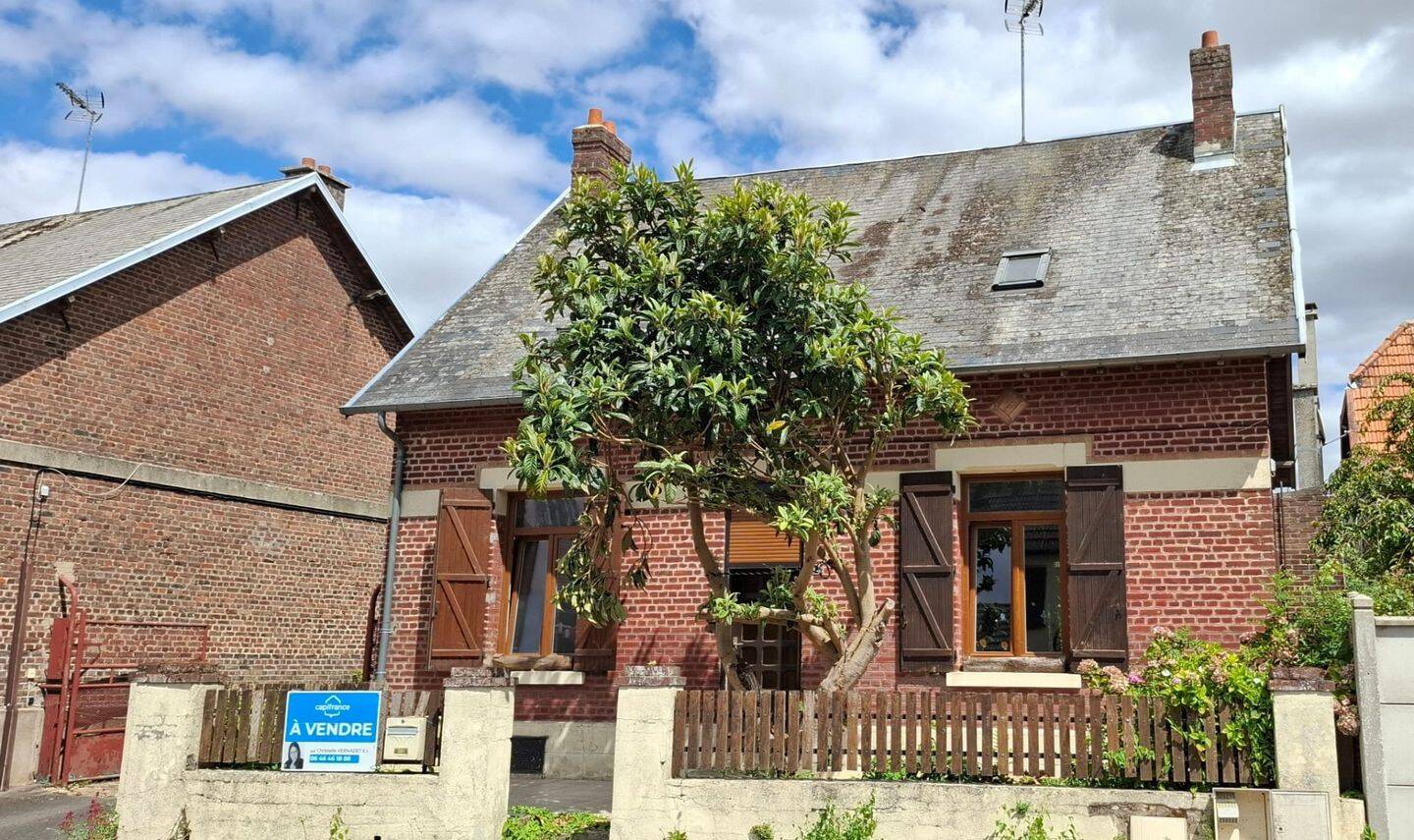 Maison 6 pièces 104 m² · à Étreillers · 104 m² · 115 500 €