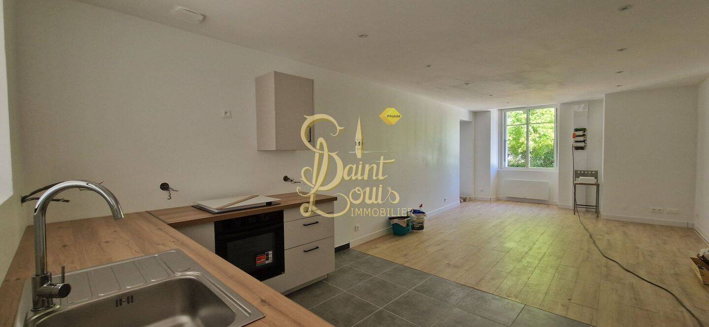 Appartement 3 pièces 65 m² · à Champigny-sur-Veude · 65 m² · 560 €