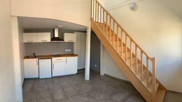 Appartement 3 pièces 28 m² · à Clermont-Ferrand · 28 m² · 490 €