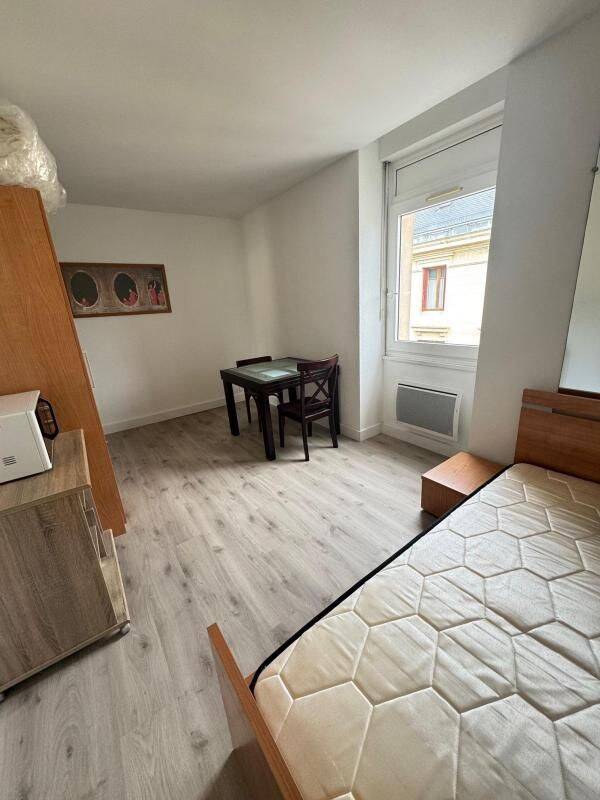 Appartement 1 pièce 22 m² · à Mazamet · 22 m² · 300 €/mois