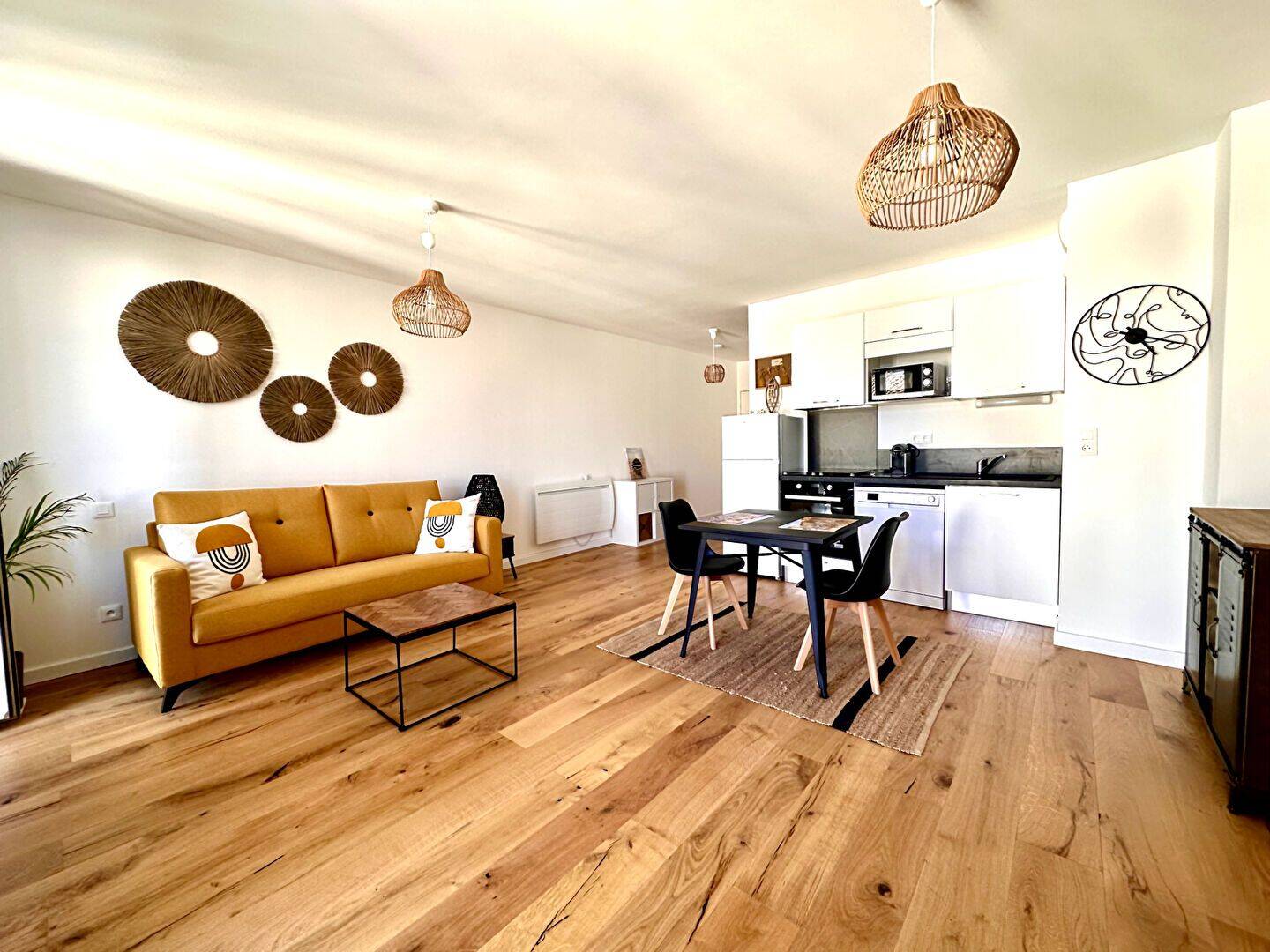 Appartement 1 pièce 37 m² · à Sète · 37 m² · 657 €/mois