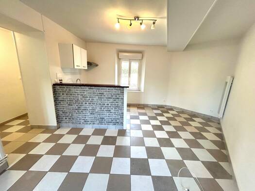 Appartement à louer 480 € 2 pièces 1 chambre 37 m² RDC Vaux-sur-Eure 27120