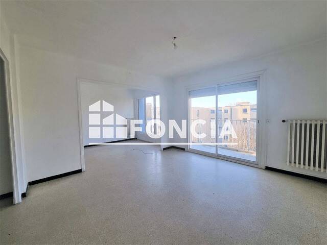 Appartement 4 pièces 69 m² · à Toulon · 68,5 m² · 840 €