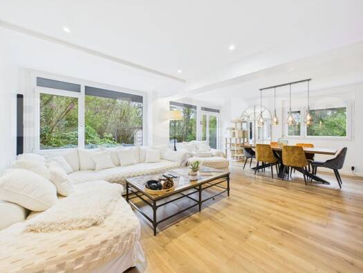 Maison à vendre 369 000 € 6 pièces 3 chambres 138,4 m² 556 m² de terrain Villagexpo-Fontaine de l'Orme Saint-Michel-sur-Orge 91240