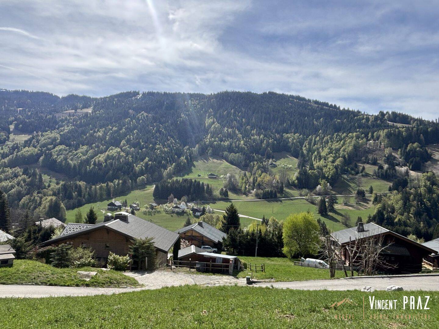 Terrain de 669 m² à Flumet - photo 2