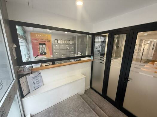 Local commercial à vendre 1 800 000 € 238,3 m² de surface de vente Paris 15ème arrondissement 75015