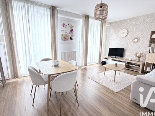 Appartement à vendre 136 900 € 5 pièces 4 chambres 89 m² Place Carnot Douai 59500