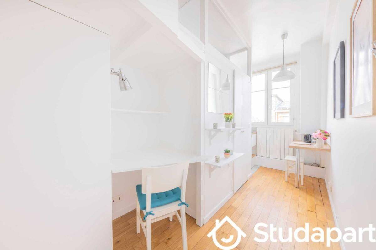 Appartement 1 pièce 10 m² · à Paris 16ème Arrondissement · 10 m² · 1 500 €