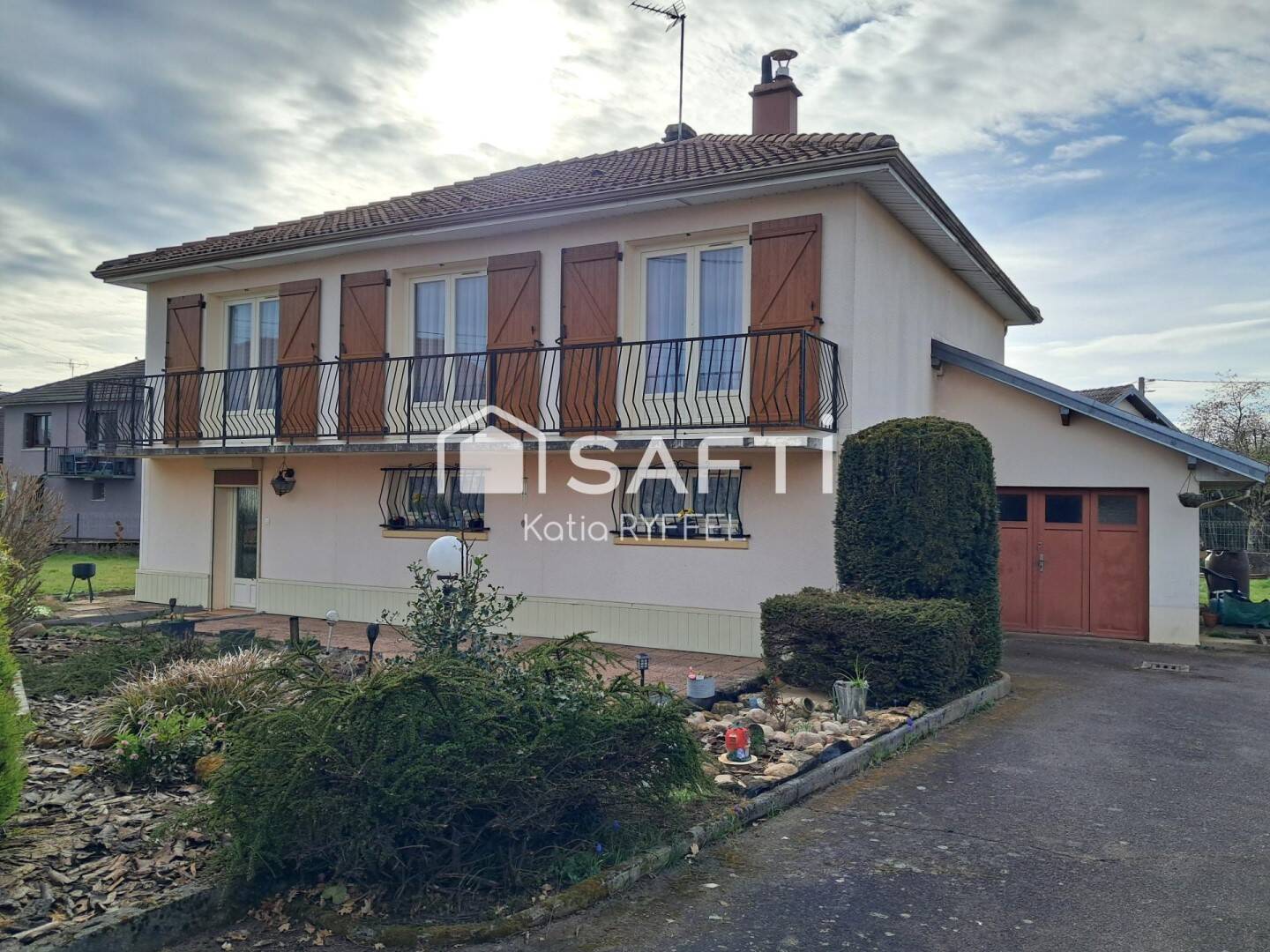 Maison 8 pièces 117 m² · à Froideconche · 117 m² · 147 000 €