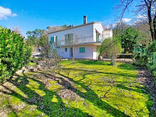 Maison à vendre 343 000 € 5 pièces 3 chambres 120 m² 740 m² de terrain La Celle 83170