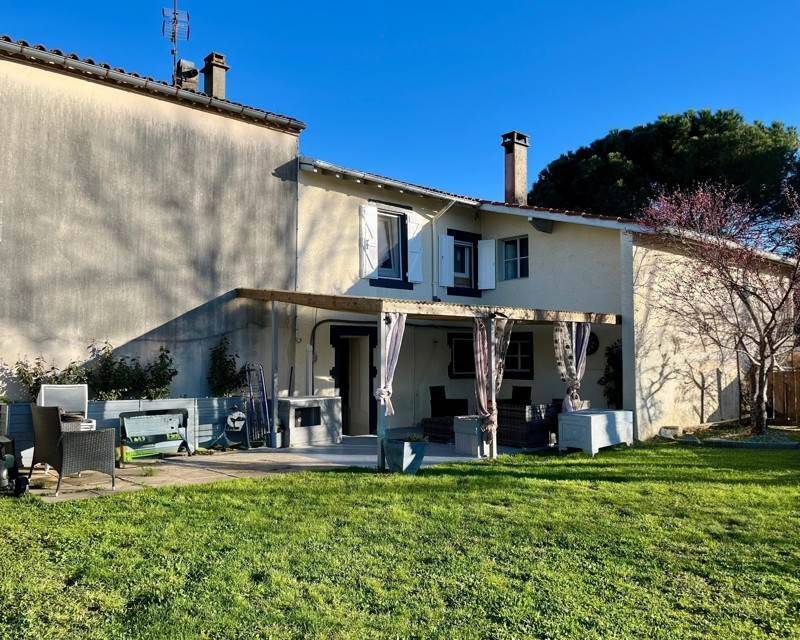 Maison 5 pièces 117 m² · à Revel · 117 m² · 195 000 €