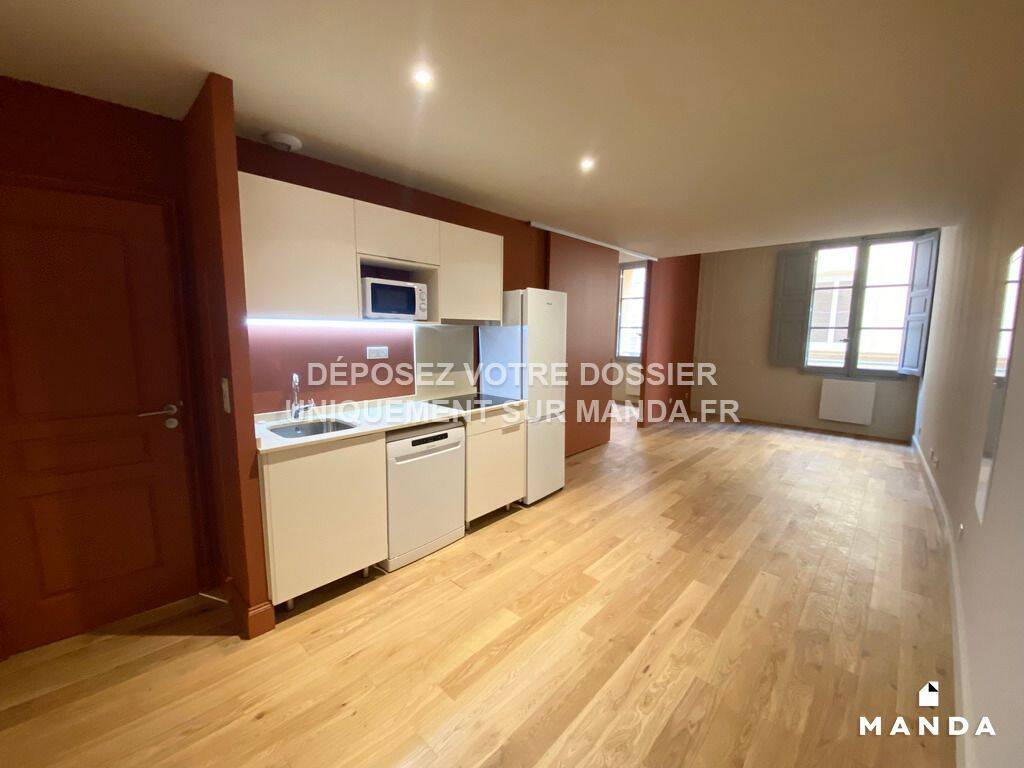 Appartement 2 pièces 41 m² · à Aix-en-Provence · 41 m² · 900 €