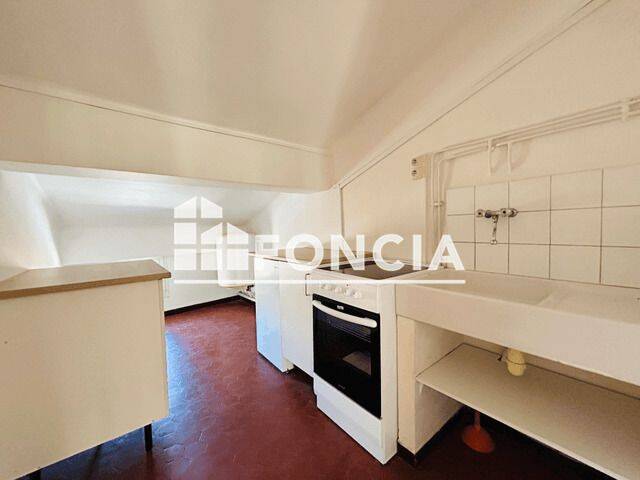 Appartement 1 pièce 16 m² · à Toulon · 15,7 m² · 395 €