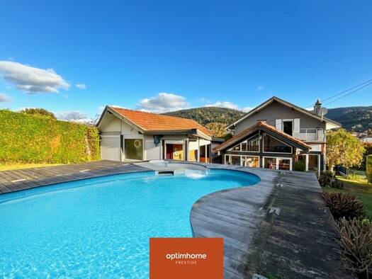 Maison à vendre 395 000 € 7 pièces 3 chambres 165 m² 981 m² de terrain Ecarts et Coteaux Gérardmer 88400