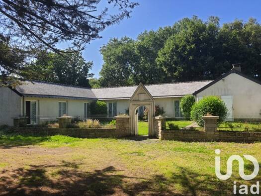 Maison à vendre 290 000 € 5 pièces 3 chambres 211 m² 26 784 m² de terrain Dingé 35440