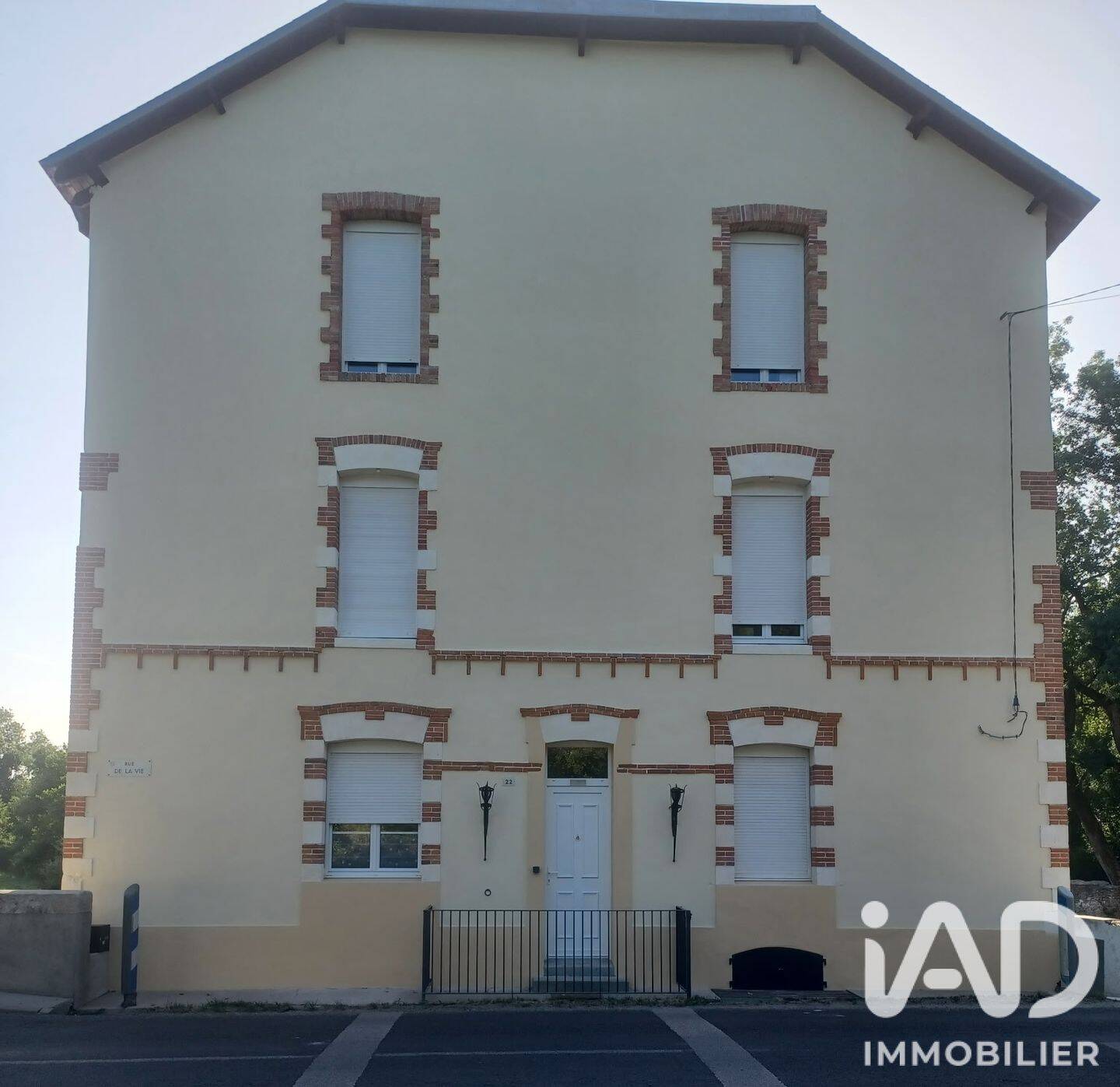 Maison 6 pièces 165 m² · à Coëx · 165 m² · 365 000 €