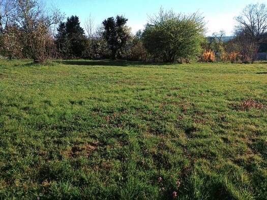 Terrain constructible à vendre - neuf 43 000 € 934 m² de terrain Puy-Guillaume 63290