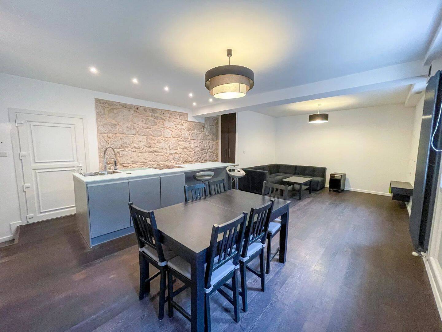 Appartement 3 pièces 57 m² · à Nice · 56,7 m² · 1 250 €/mois