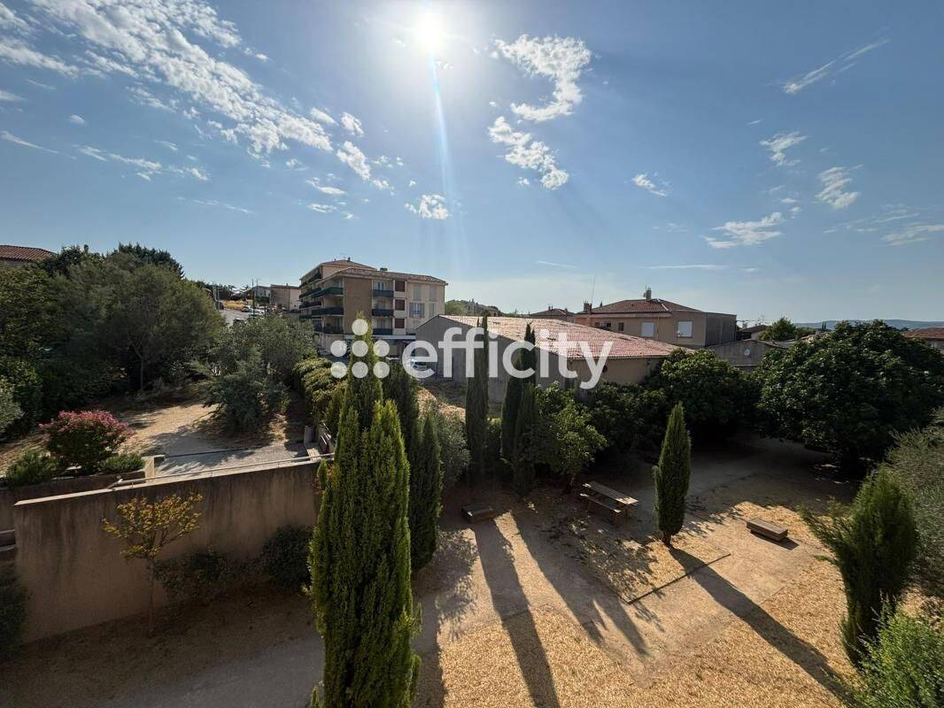 Appartement 3 pièces 55 m² · à Trets · 55 m² · 150 000 €