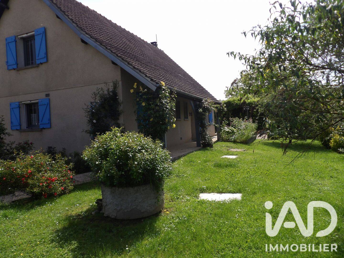 Maison 5 pièces 182 m² · à Denonville · 182 m² · 255 000 €
