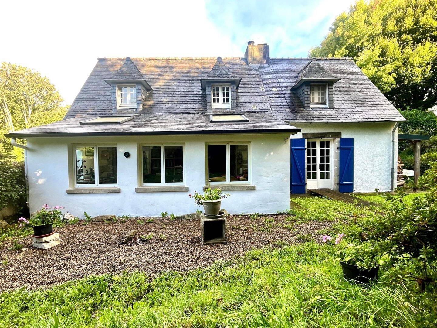 Maison 8 pièces 140 m² · à Peumérit · 140 m² · 298 700 €