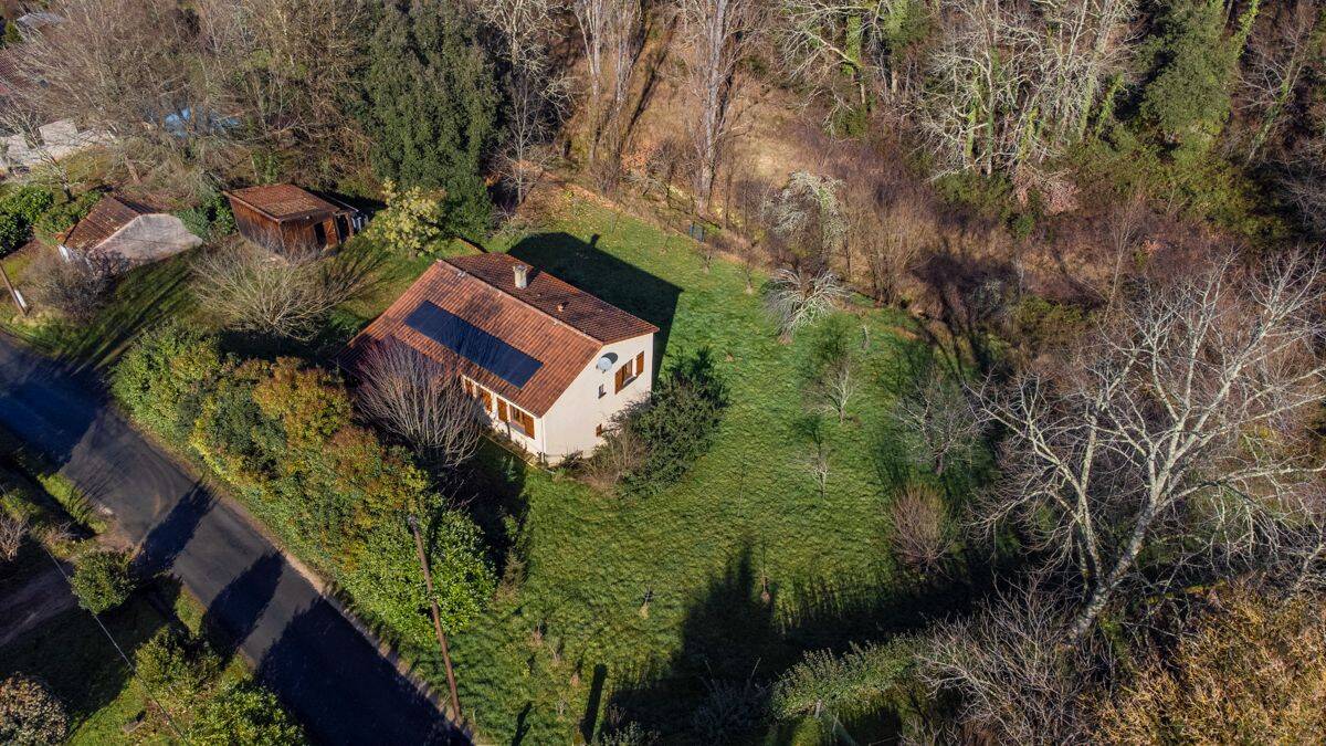Maison 6 pièces 80 m² · à Couze-Et-Saint-Front · 80 m² · 159 000 €