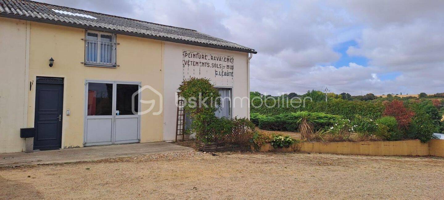 Maison 6 pièces 250 m² · à Cormenon · 250 m² · 178 000 €