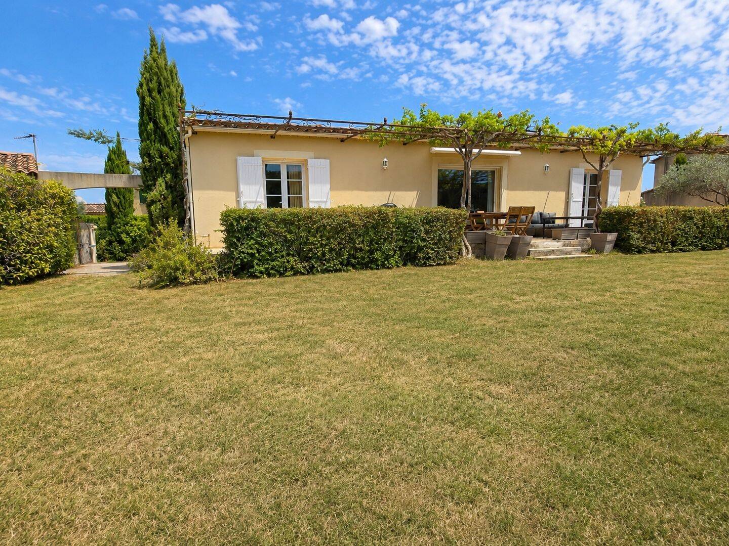 Maison 4 pièces 117 m² · à Caumont-sur-Durance · 117 m² · 430 000 €