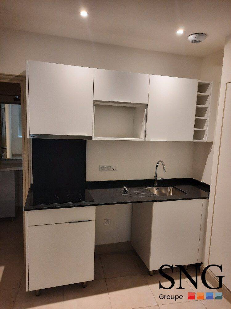 Appartement 1 pièce 24 m² · à Avignon · 24 m² · 338 €