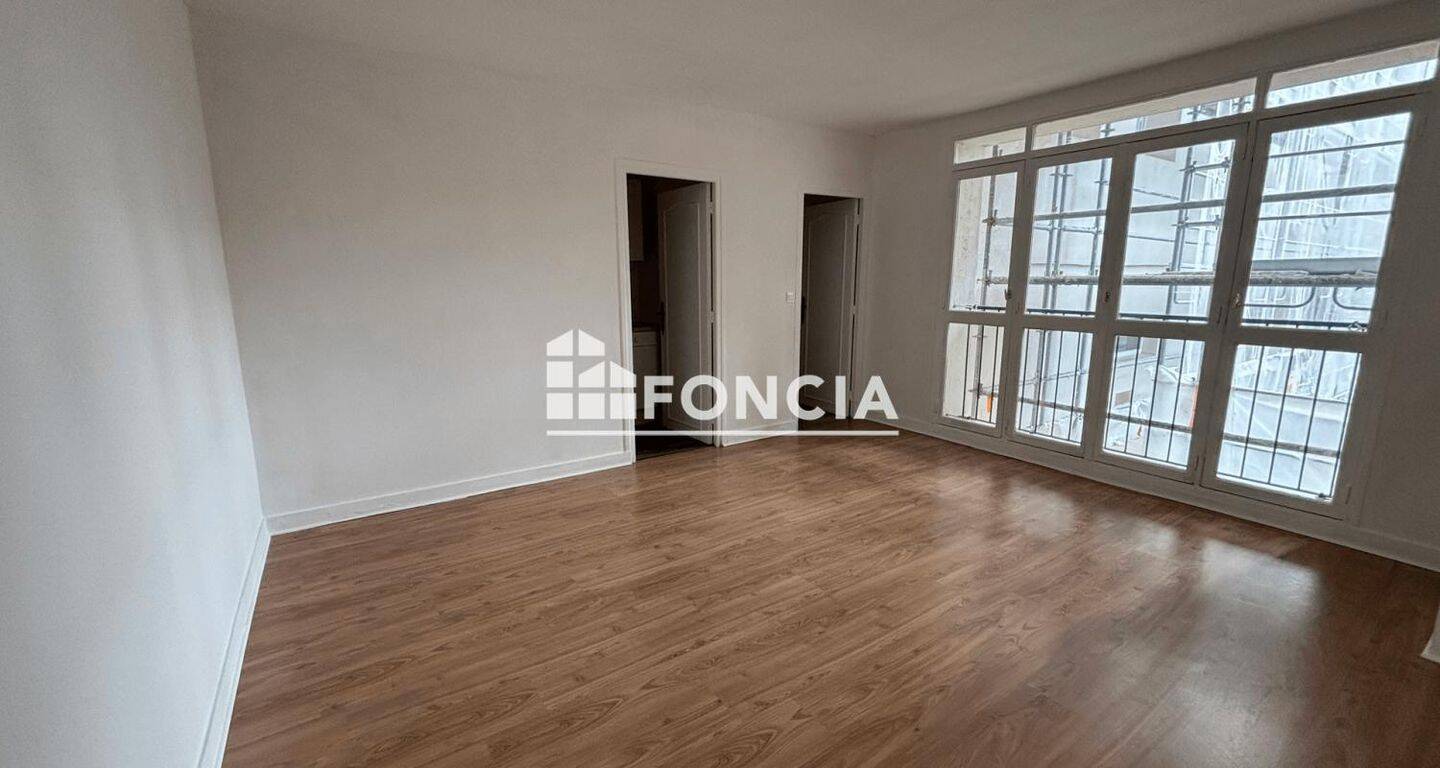 Appartement 1 pièce 32 m² · à Trappes · 32 m² · 628 €