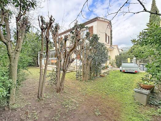 Maison à vendre 535 000 € 6 pièces 4 chambres 137 m² 507 m² de terrain Les Ameniers Toulon 83000