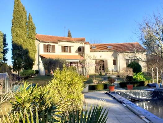 Maison à vendre 295 000 € 6 pièces 4 chambres 190 m² 3 119 m² de terrain Chancelade 24650