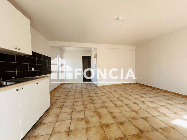 Appartement 2 pièces 44 m² · à Toulon · 44,4 m² · 571 €