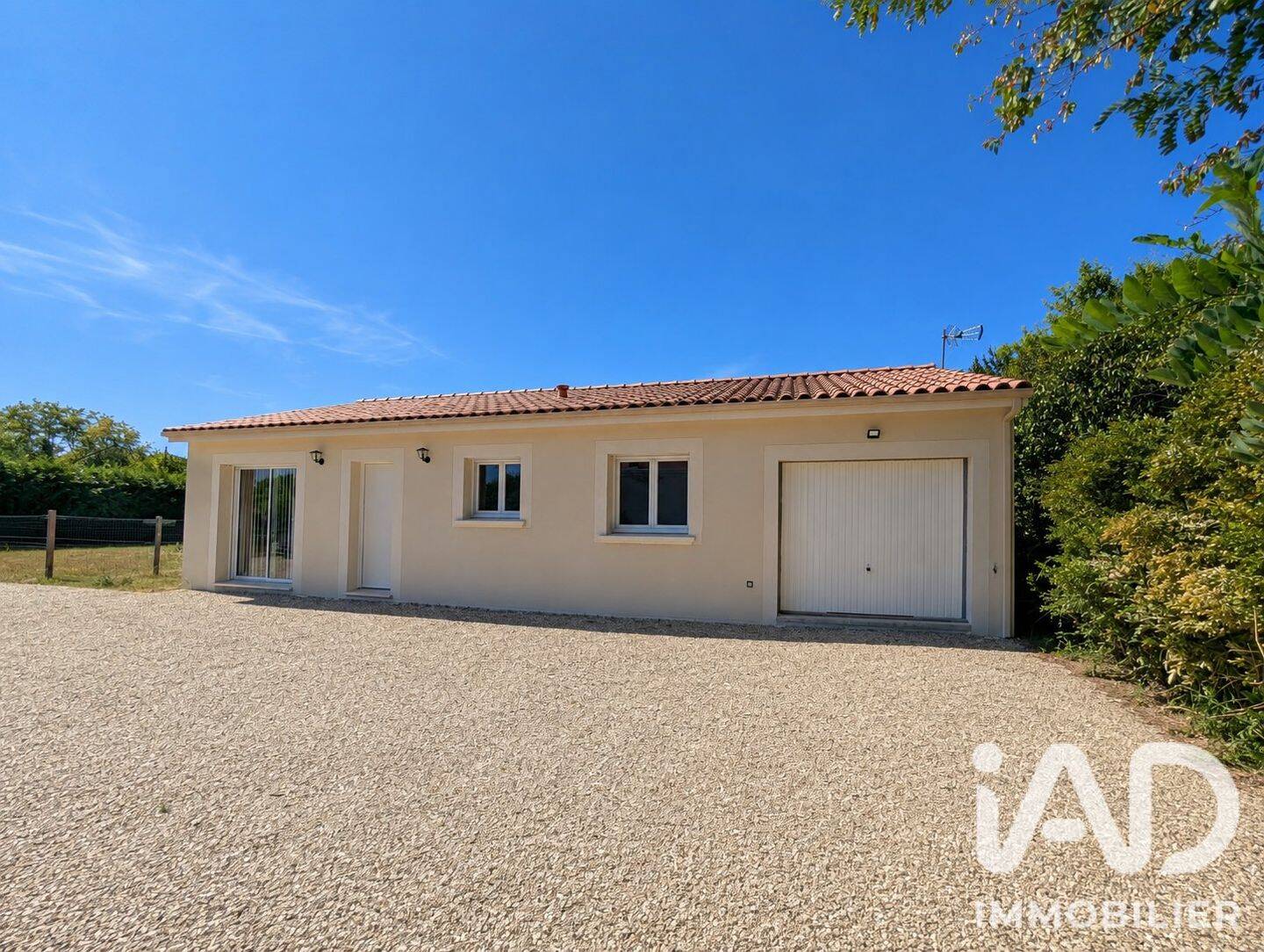 Maison 4 pièces 85 m² · à Les Églisottes-Et-Chalaures · 85 m² · 189 000 €