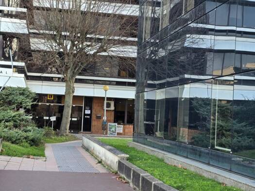 Espace bureau à vendre 75 000 € 34 m² de bureaux Pontoise 95000