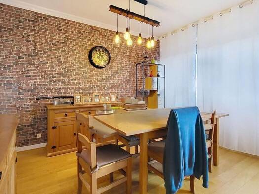 Appartement à vendre 95 000 € 5 pièces 4 chambres 107 m² 5ème étage Saint Christophe-Les Rocheforts Châteauroux 36000