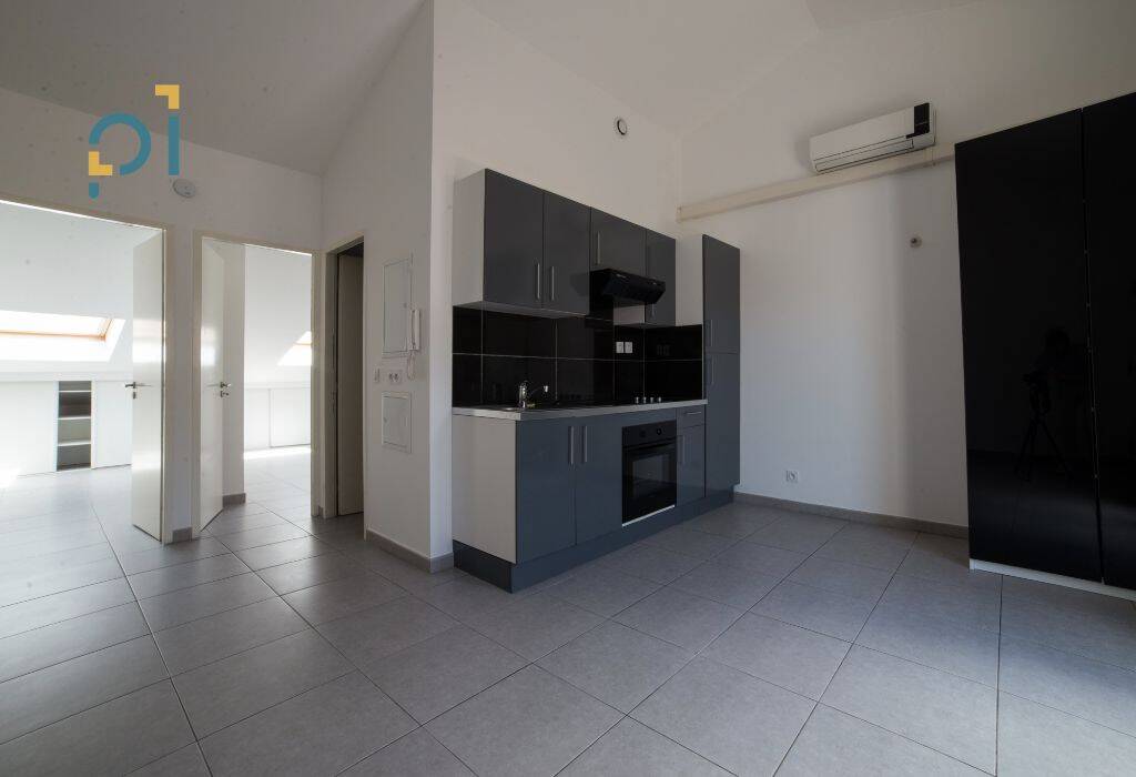 Appartement 3 pièces 52 m² · à Lambesc · 52 m² · 800 €
