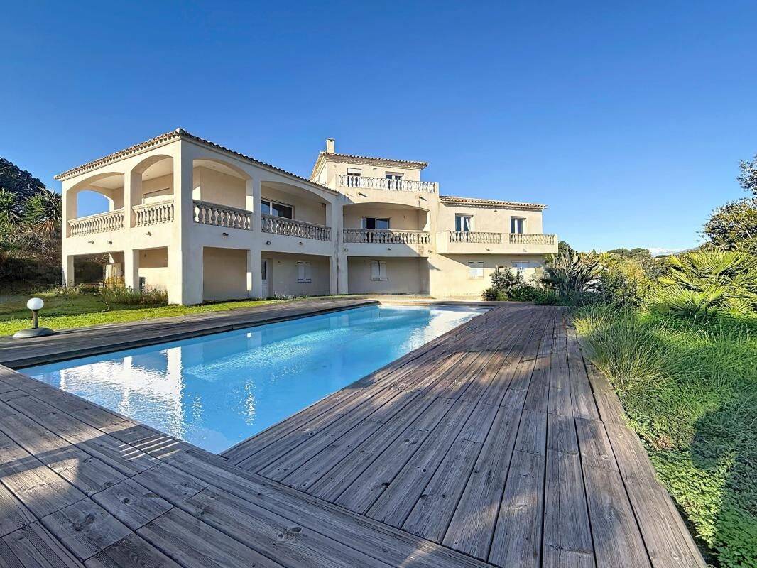 Maison 4 pièces 196 m² · à Grosseto-Prugna · 196 m² · 1 270 000 €