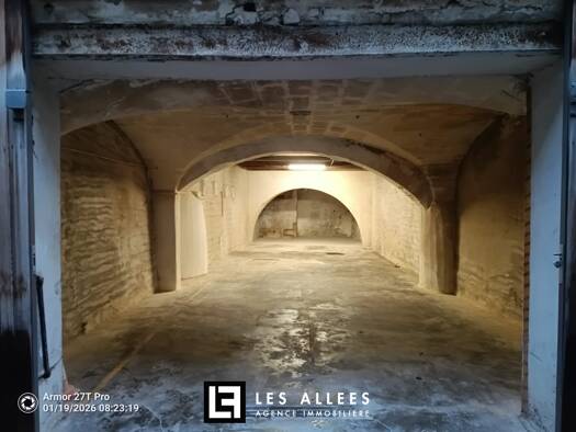 Entrepôt à louer 320 € 72 m² d'espace de stockage Beaucaire 30300