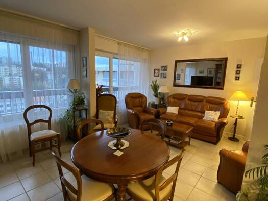 Appartement à vendre 75 000 € 2 pièces 1 chambre 67 m² Étage 15/15 Bizillon-Centre Deux Saint-Étienne 42100