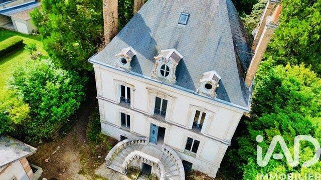 Maison 10 pièces 335 m² · à Saint-Jean-de-Braye · 335 m² · 734 000 €